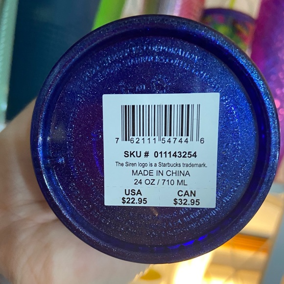 Starbucks shimmering blueberry venti cold cup never used - Picture 5 of 5